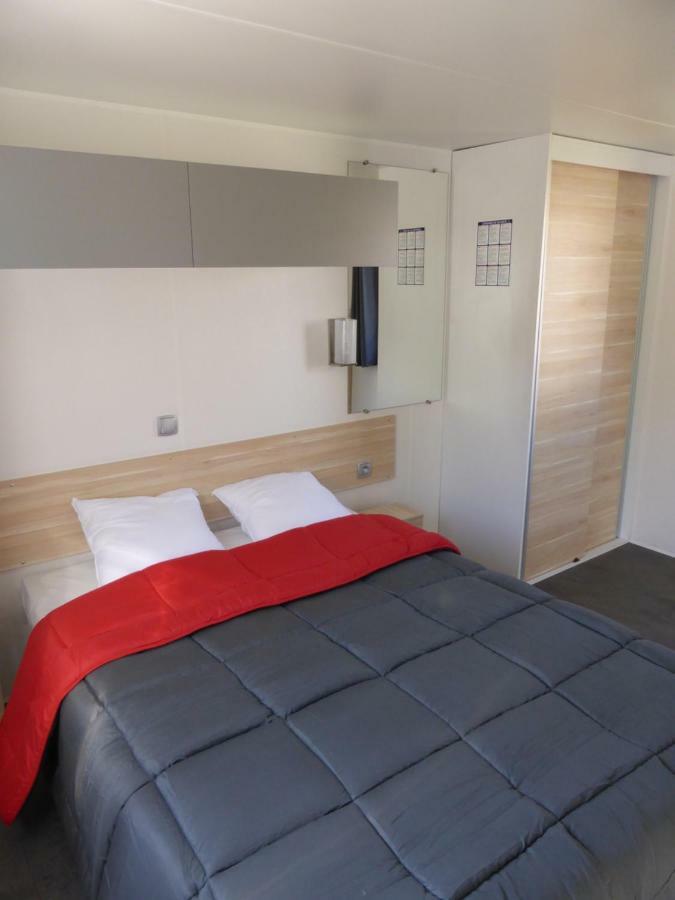 Camping Lou Gourdan Hotel Puget-Theniers Ngoại thất bức ảnh